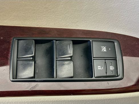 Used 2017 Lexus GX 460 Premium w/ Premium Package AWD/4WD image 15
