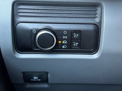 New 2026 Ford F550 2WD Regular Cab Super Duty image 25