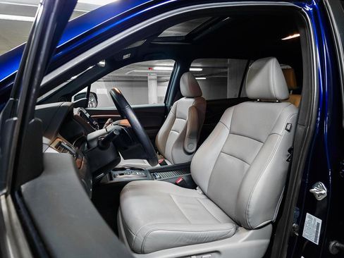 Used 2023 Honda Passport EX-L image 21