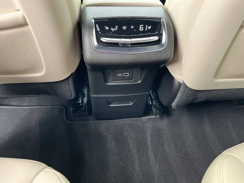 Certified 2023 Cadillac XT6 Sport image 17