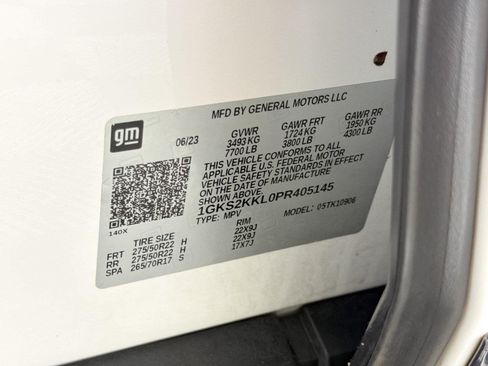 Used 2023 GMC Yukon XL Denali Ultimate AWD/4WD image 37