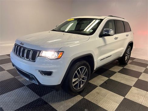 Used 2019 Jeep Grand Cherokee Limited image 3
