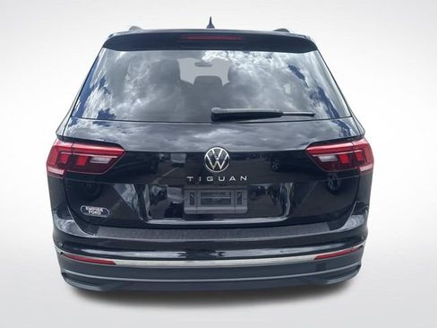 Used 2024 Volkswagen Tiguan S FWD image 4