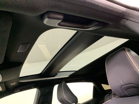 Used 2024 Toyota Crown Limited image 28