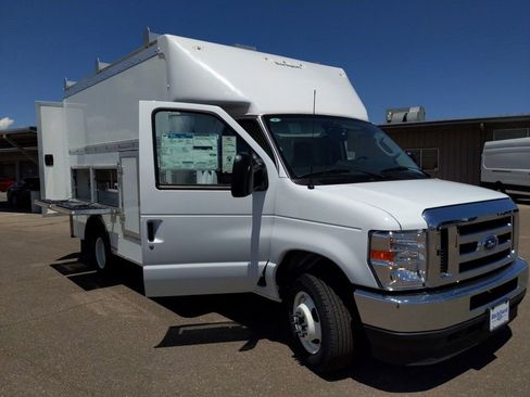 New 2025 Ford E-350 and Econoline 350 Super Duty w/ Power Equipment Group image 7