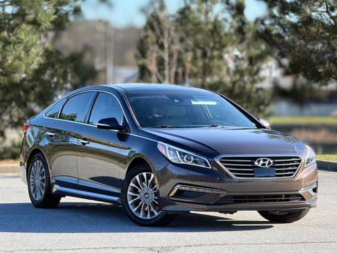 Used 2015 Hyundai Sonata Limited w/ Option Group 06 image 12