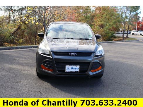 Used 2015 Ford Escape S image 2