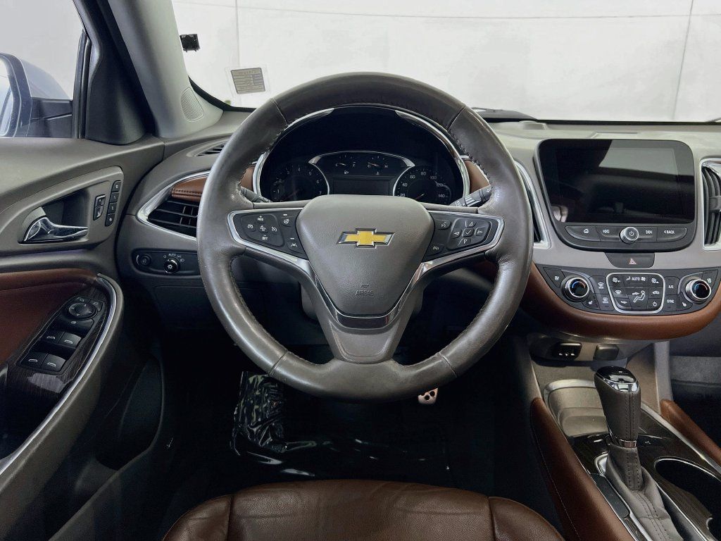 Used 2016 Chevrolet Malibu Premier w/ Driver Confidence Package II FWD image 28