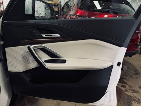 Used 2026 BMW X1 xDrive28i w/ Technology Package image 17