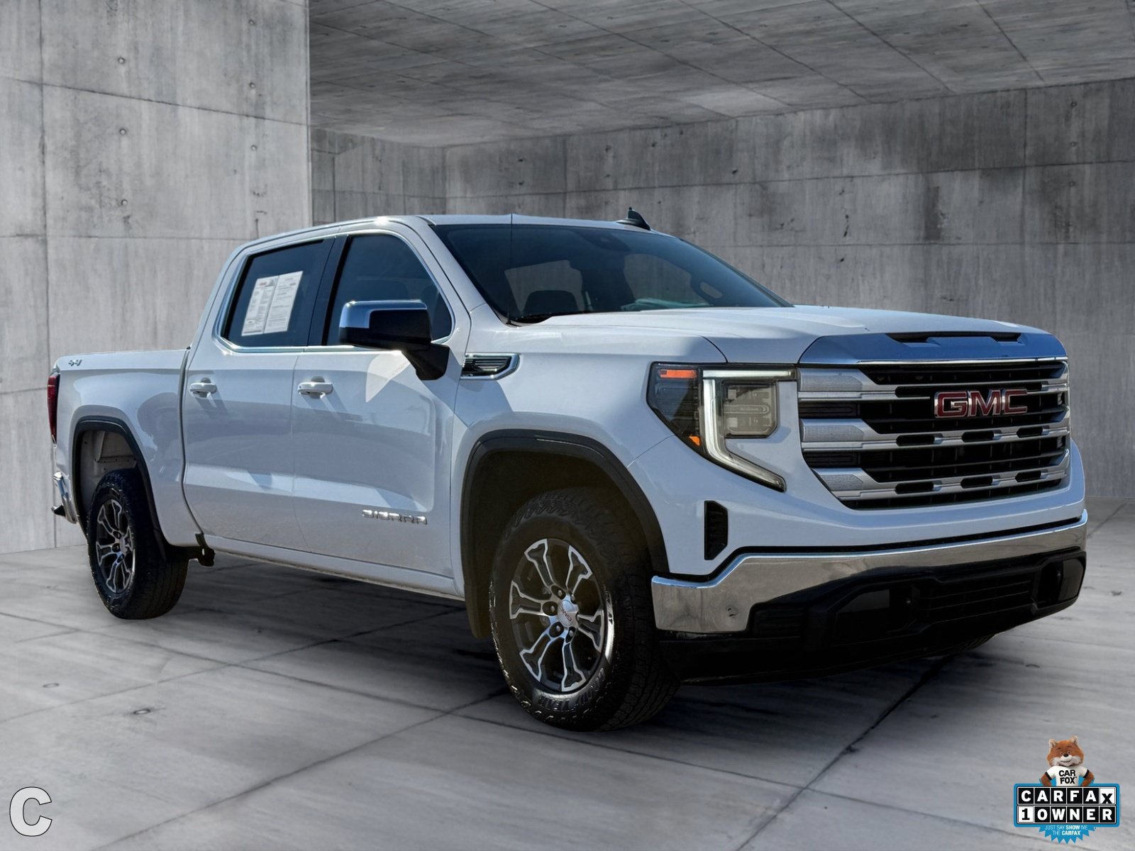 Used 2024 GMC Sierra 1500 SLE AWD/4WD image 8