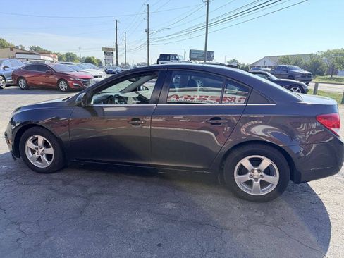 Used 2016 Chevrolet Cruze LT FWD image 3