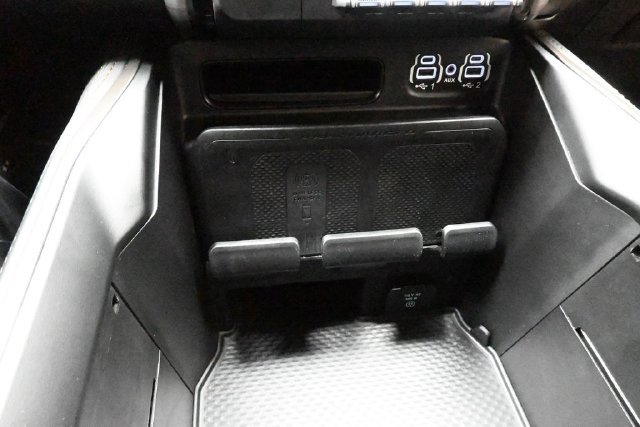Used 2022 RAM 1500 Limited AWD/4WD image 44