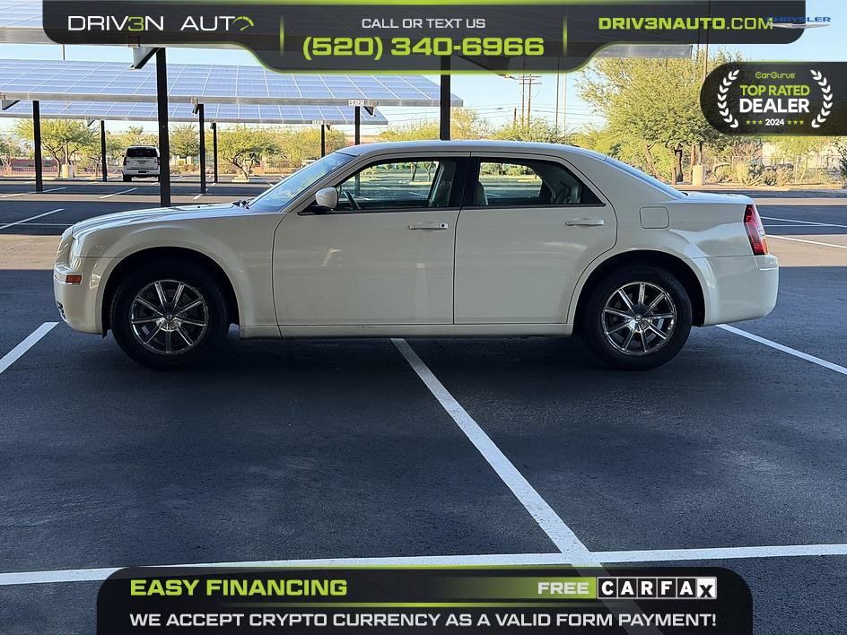 Used 2009 Chrysler 300 Touring AWD/4WD image 4
