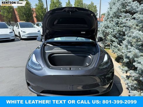 Used 2024 Tesla Model Y Long Range AWD/4WD image 32