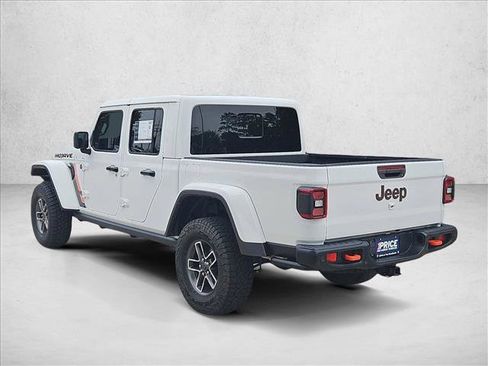 Used 2024 Jeep Gladiator Mojave AWD/4WD image 8