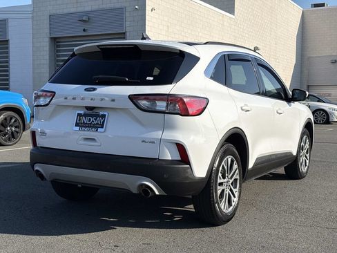 Used 2021 Ford Escape SEL w/ Technology Package AWD/4WD image 3