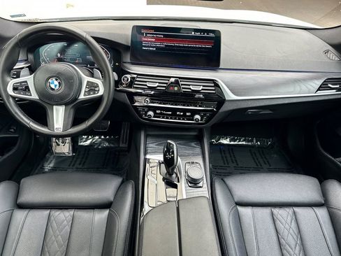 Used 2022 BMW 530i 530i w/ M Sport Package image 14