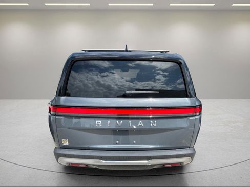 Used 2022 Rivian R1S Launch Edition AWD/4WD image 5