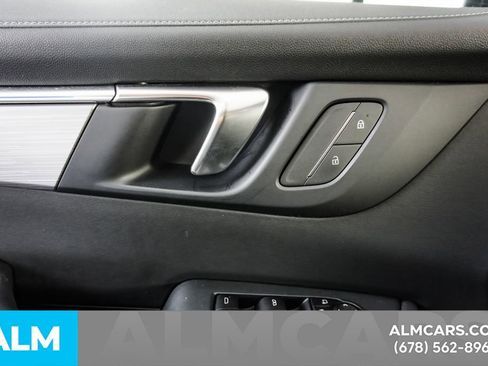Used 2025 Buick Enclave Preferred FWD image 55