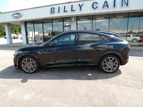 Used 2024 Ford Mustang Mach-E GT image 5