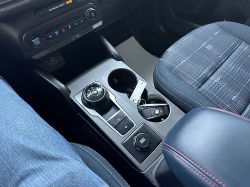 Used 2025 Ford Bronco Sport Heritage AWD/4WD image 13