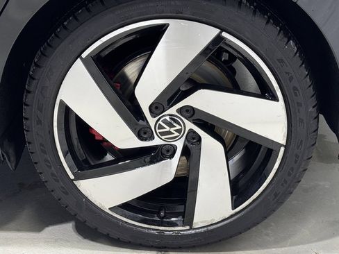 Used 2024 Volkswagen GTI S image 8