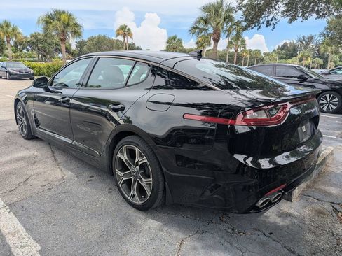 Used 2021 Kia Stinger GT-Line w/ Sun & Sound Package RWD image 5