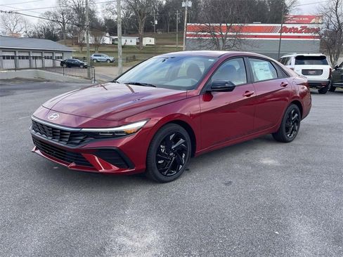 New 2026 Hyundai Elantra Sport image 4