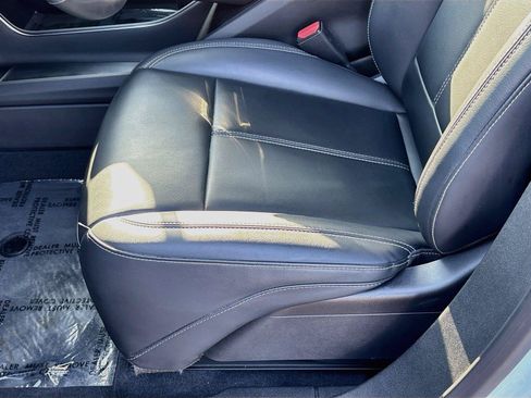 Used 2024 Cadillac Lyriq Tech RWD image 18