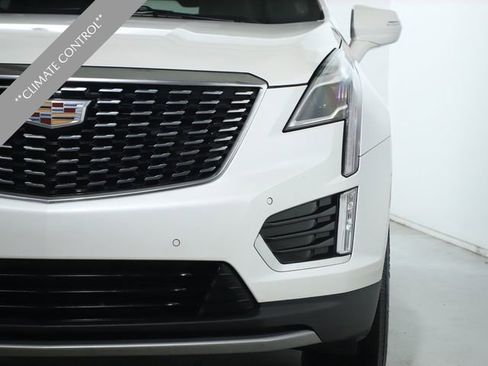 Used 2022 Cadillac XT5 Premium Luxury image 8