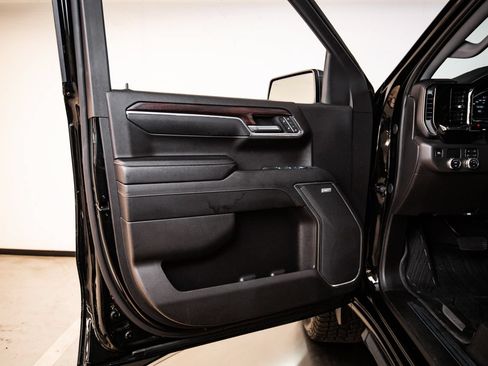 Used 2024 GMC Sierra 1500 SLT RWD image 23