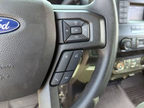 Used 2022 Ford F250 XL w/ Power Equipment Group RWD image 12