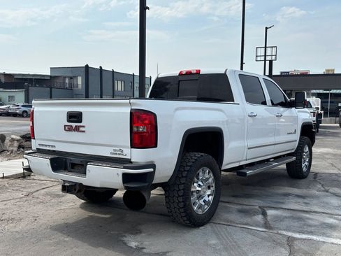 Used 2015 GMC Sierra 2500 Denali w/ Duramax Plus Package AWD/4WD image 3