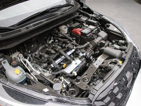 New 2025 Nissan Kicks Play S image 30