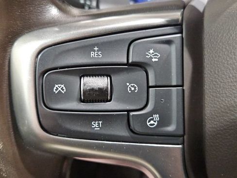 Used 2022 Chevrolet Silverado 1500 RST AWD/4WD image 36