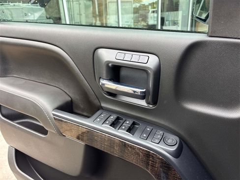 Used 2016 GMC Sierra 2500 Denali w/ Duramax Plus Package image 16