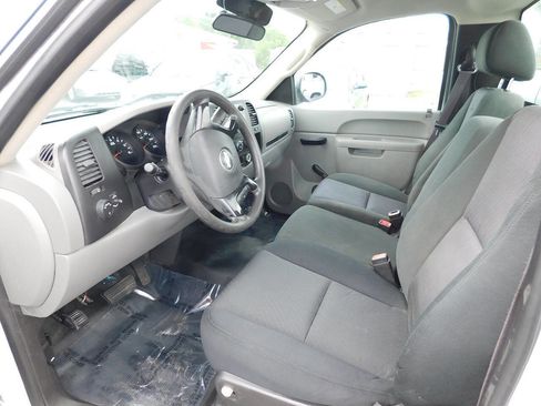 Used 2012 Chevrolet Silverado 1500 W/T RWD image 14