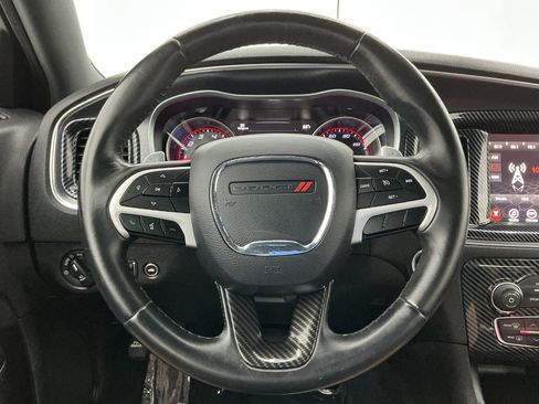 Used 2017 Dodge Charger SXT w/ Rallye Group RWD image 31