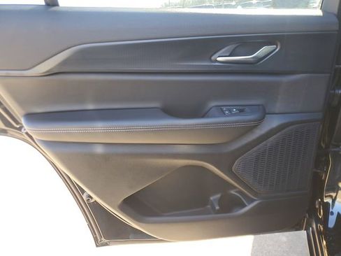 New 2025 Jeep Grand Cherokee L Altitude RWD image 14