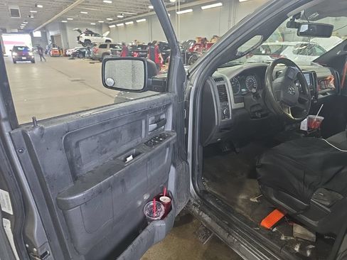 Used 2010 Dodge Ram 1500 Truck ST w/ ST Popular Equipment Group AWD/4WD image 7