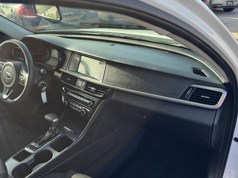 Used 2018 Kia Optima LX w/ Convenience Package image 26
