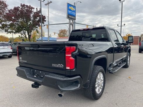 Certified 2024 Chevrolet Silverado 2500 High Country w/ Technology Package image 3