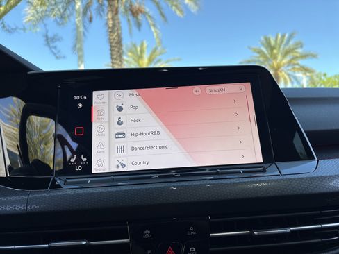 Used 2024 Volkswagen GTI SE w/ MDO Package image 21