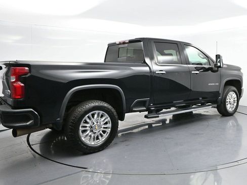 Used 2021 Chevrolet Silverado 2500 High Country w/ Z71 Off-Road Package AWD/4WD image 7