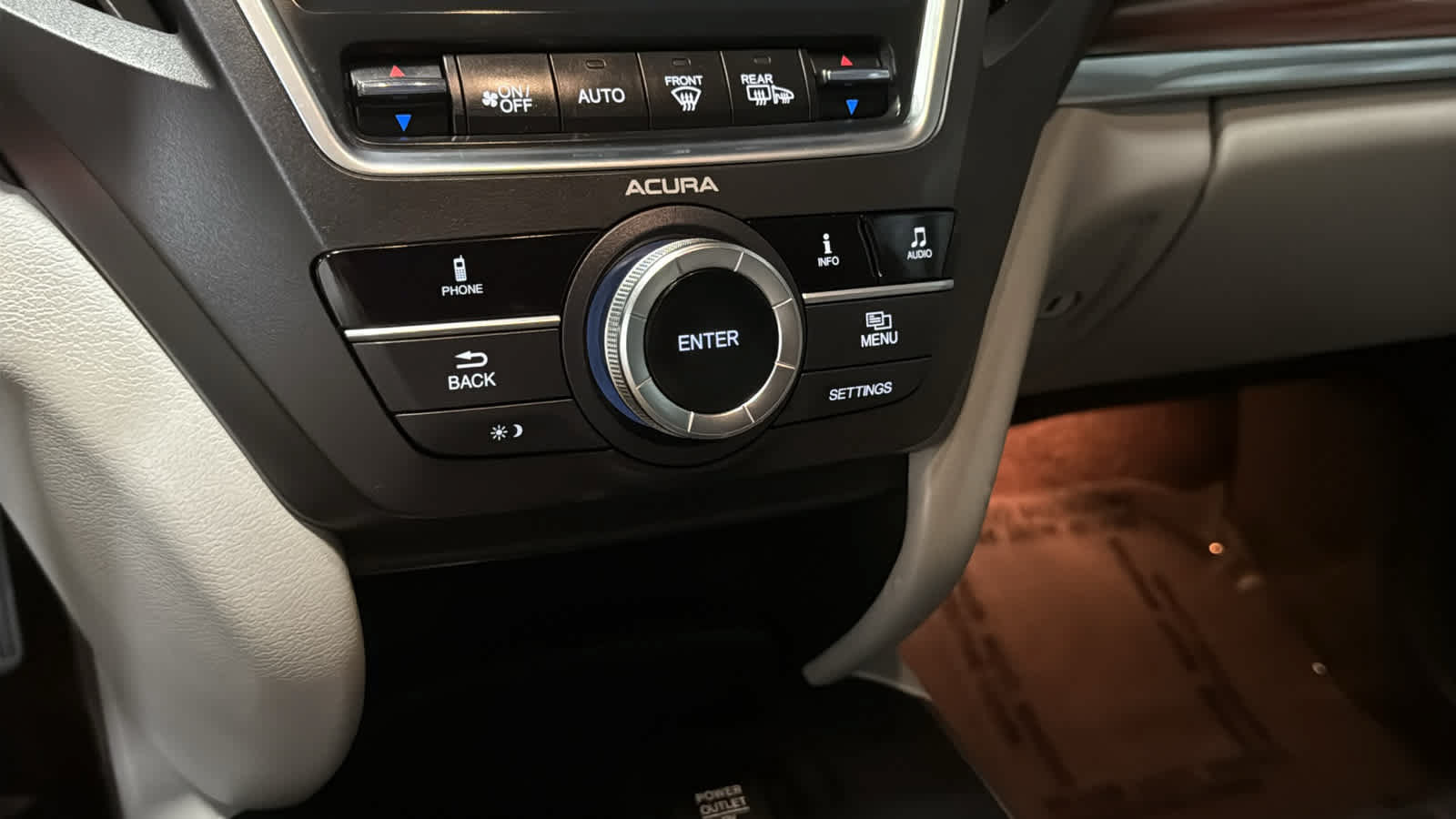 Used 2016 Acura MDX SH-AWD image 18