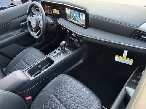 New 2026 Nissan Kicks SV FWD image 5