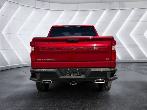 Used 2021 Chevrolet Silverado 1500 LT Trail Boss w/ Bed Protection Package image 5