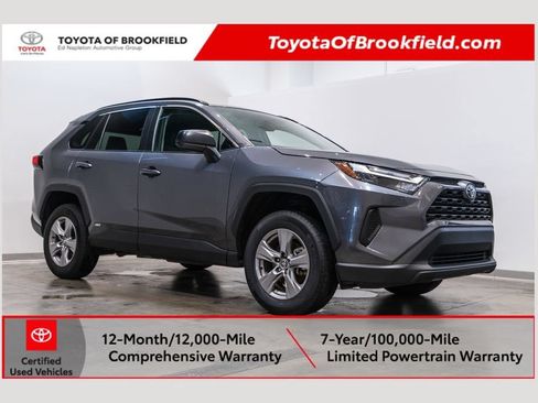 Certified 2025 Toyota RAV4 LE AWD/4WD image 1