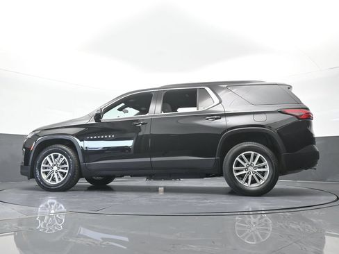 Used 2023 Chevrolet Traverse LT FWD image 61