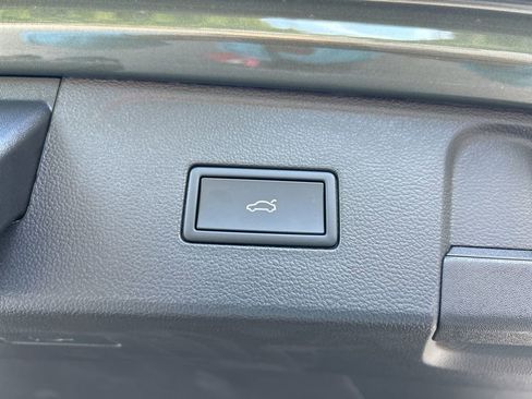 New 2026 Volkswagen Atlas SE image 54